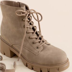 MIA lace up boots